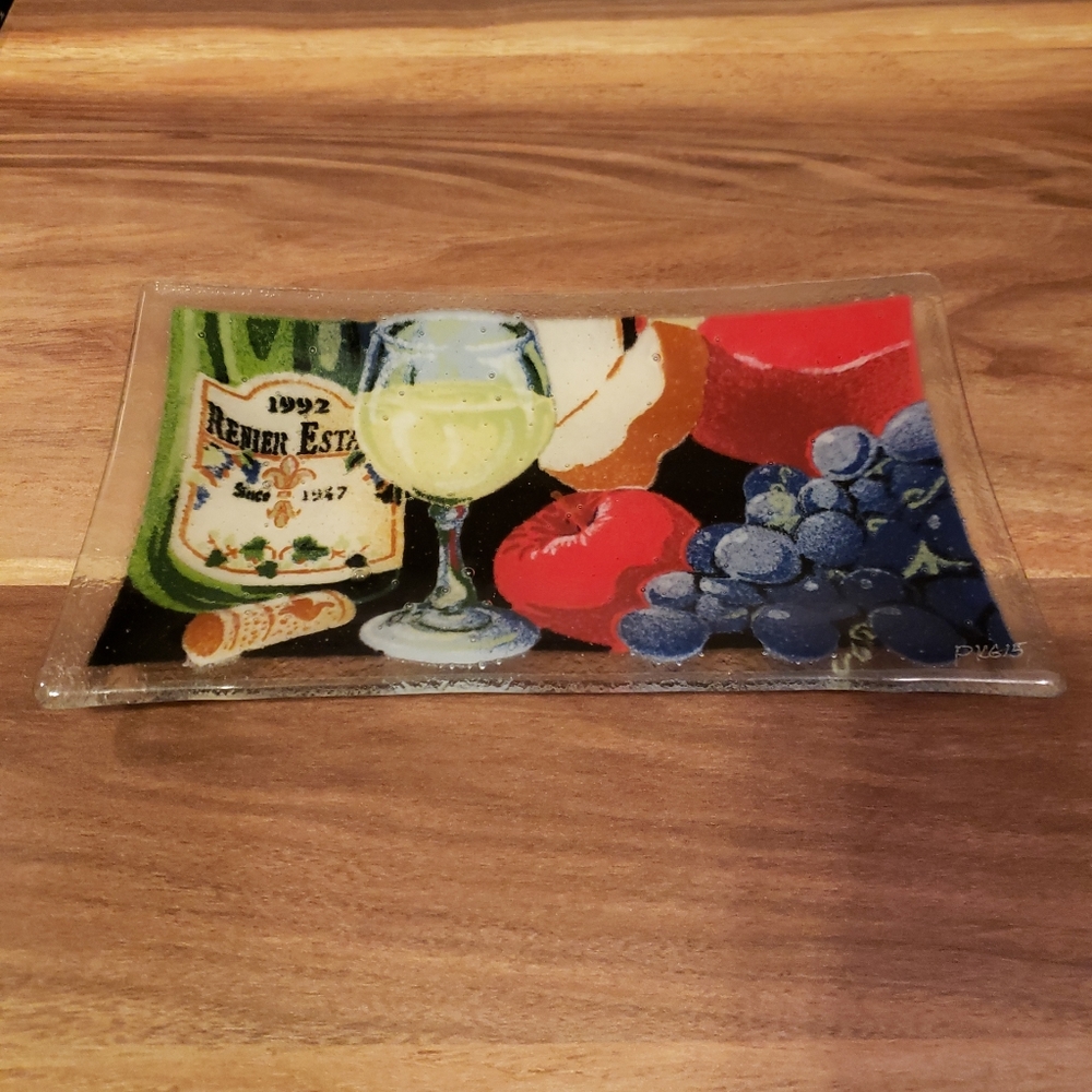 Peggy Karr Wine Cheese Grapes Fused Art Glass Small Plate 9.5x5.5" - Picture 5 of 5